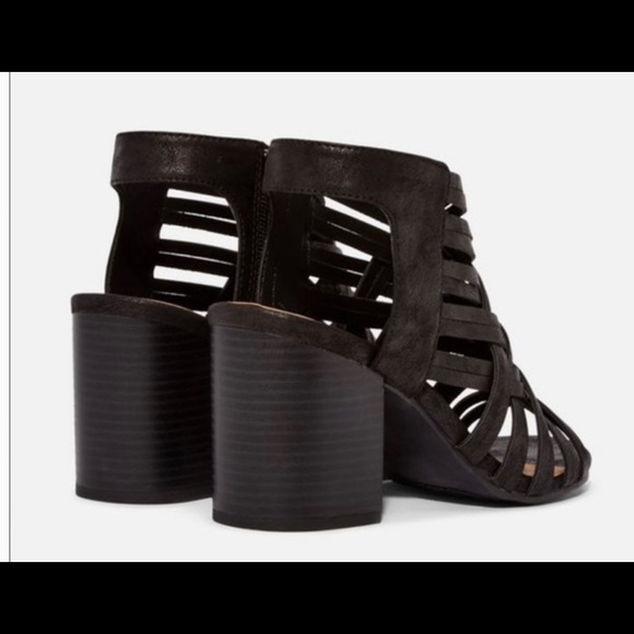 Tiyah Caged Ladies Sandals - Picture 3 of 5